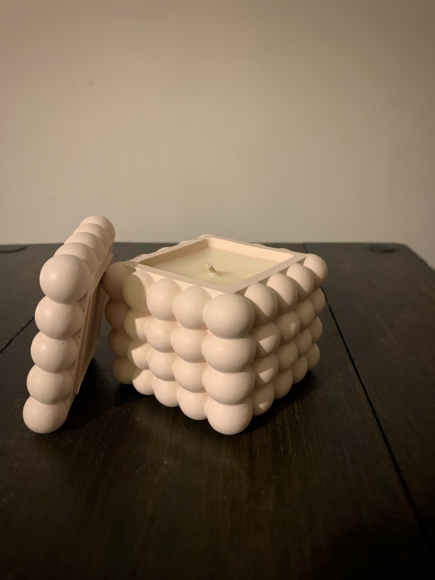Bubble candle